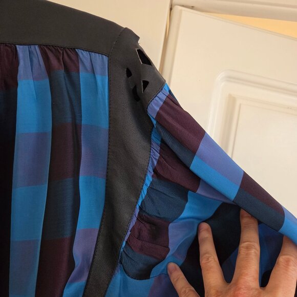 Vintage Blouse Leather colar and Wrist TOTALY 80'' . - Picture 10 of 13